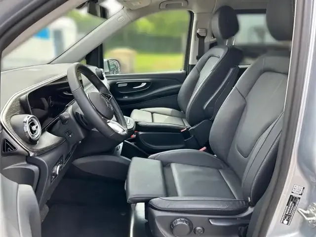 Mercedes-Benz EQV 300