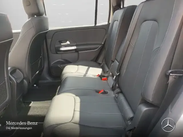 Mercedes-Benz EQB 250