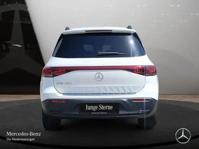 Mercedes-Benz EQB 250
