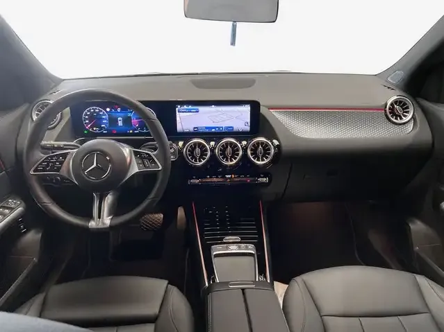 Mercedes-Benz GLA 180