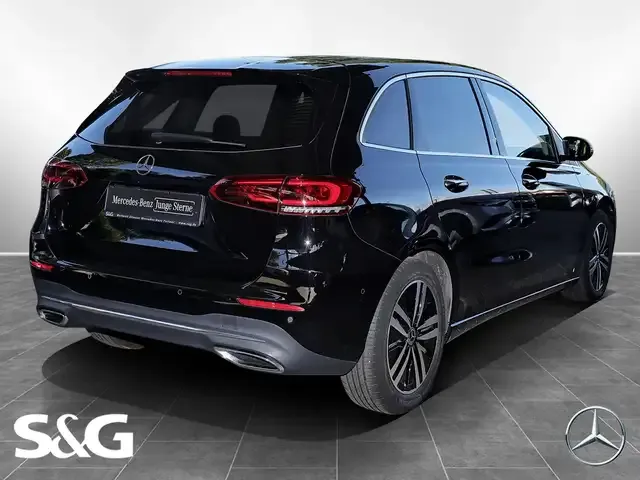 Mercedes-Benz B 200