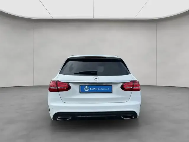 Mercedes-Benz C 300