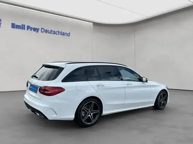 Mercedes-Benz C 300