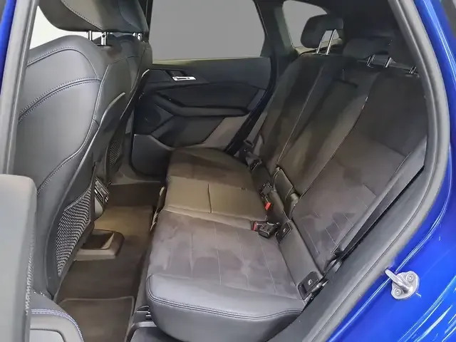 BMW 223