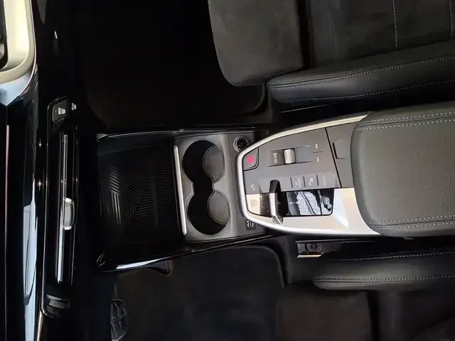 BMW 223