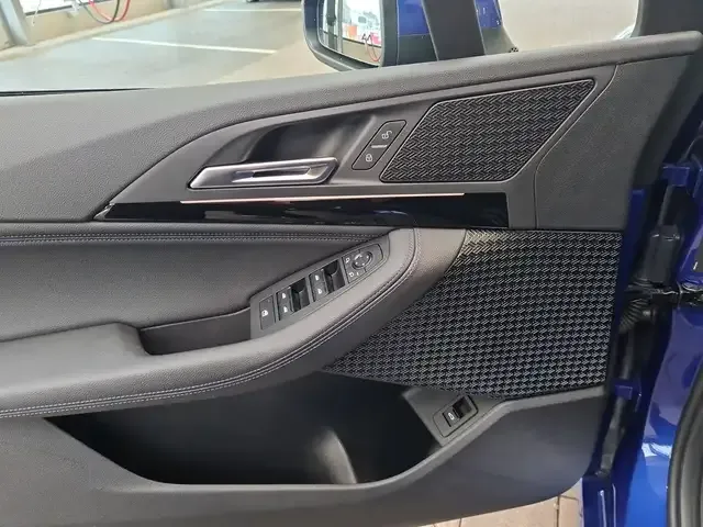 BMW 223