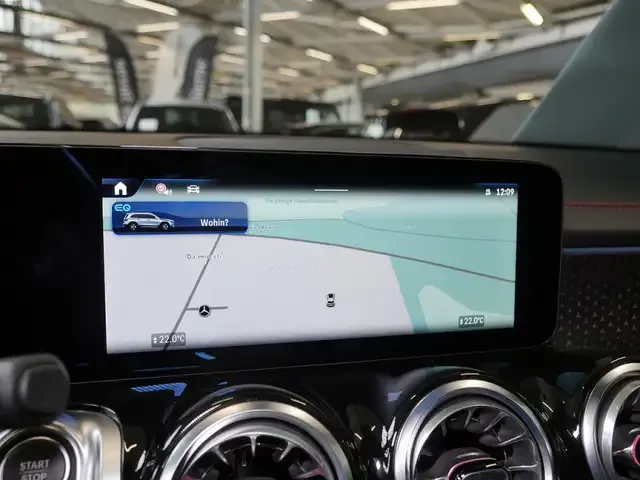 Mercedes-Benz EQB 250