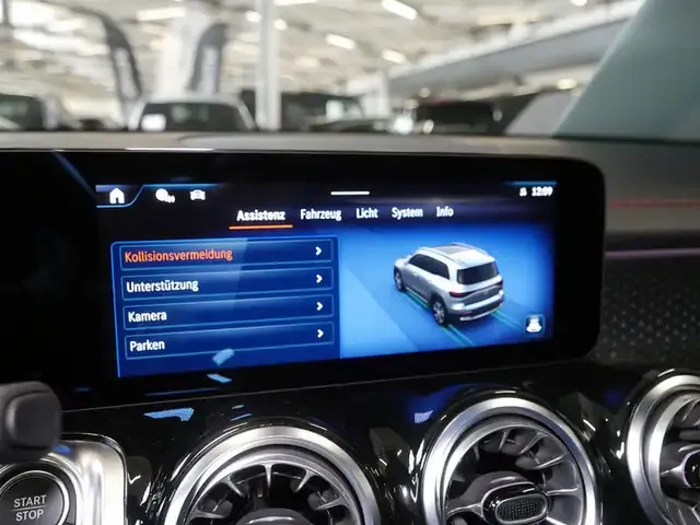 Mercedes-Benz EQB 250