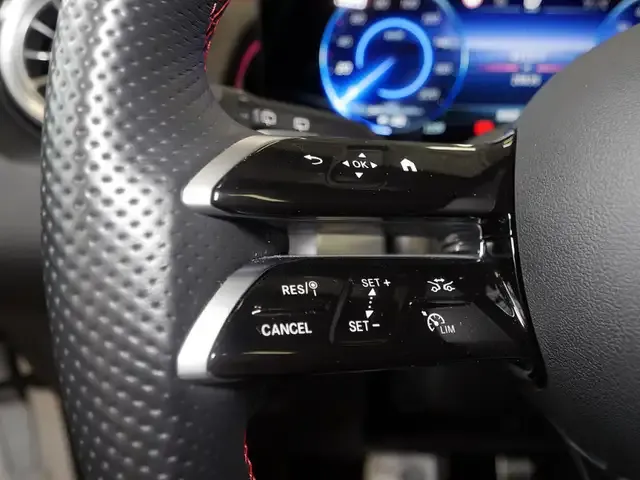 Mercedes-Benz EQB 250