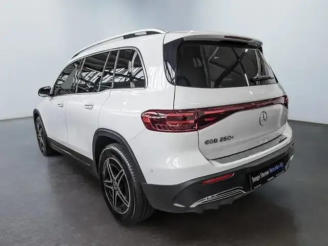 Mercedes-Benz EQB 250