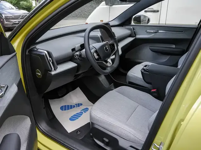 Volvo EX30