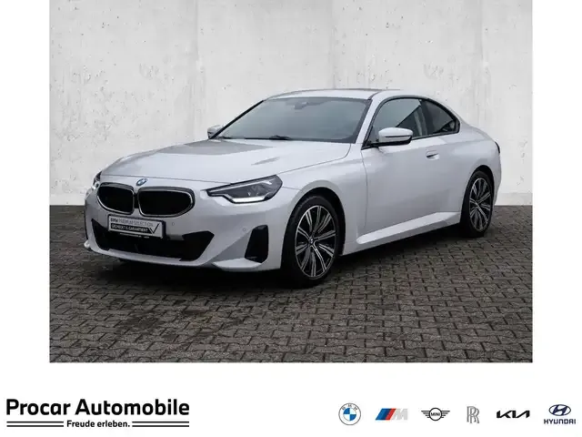 BMW 220