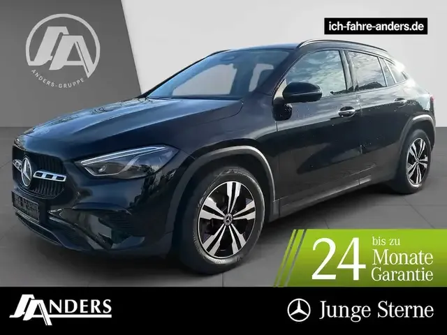 Mercedes-Benz GLA 220