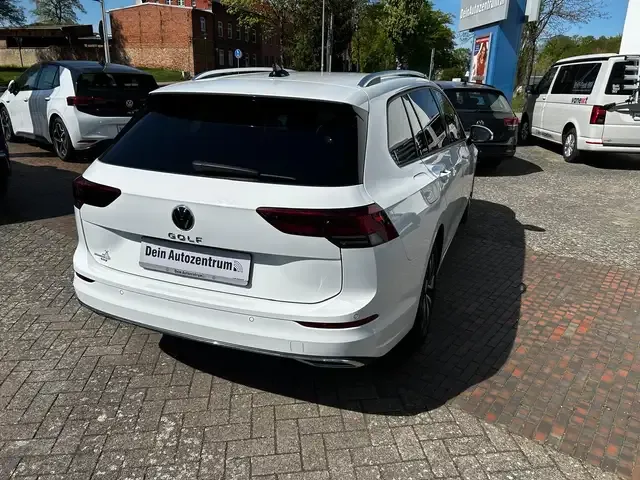 Volkswagen Golf Variant