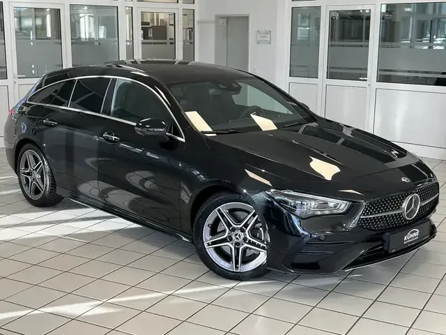 Mercedes-Benz CLA 200