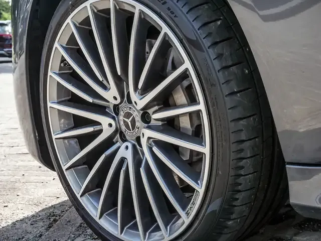 Mercedes-Benz S 400