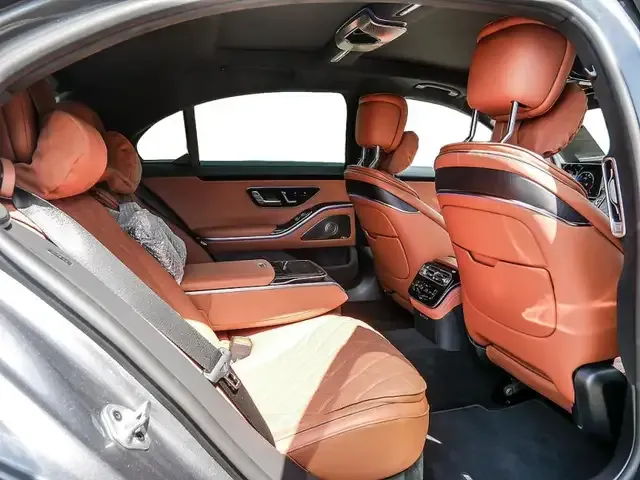 Mercedes-Benz S 400