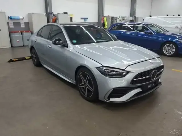 Mercedes-Benz C 200