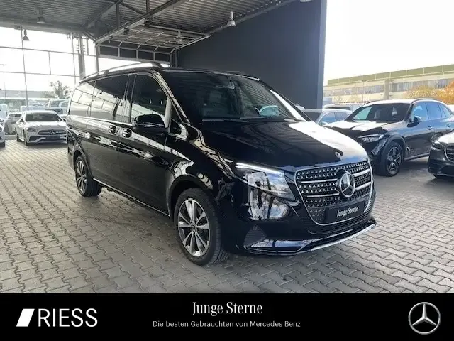 Mercedes-Benz V 250