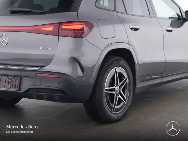 Mercedes-Benz EQA 300