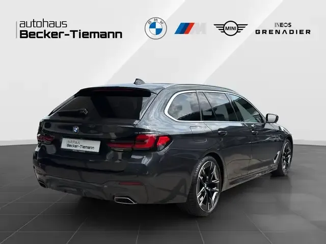 BMW 540