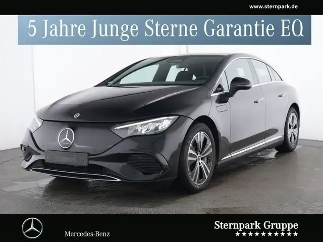 Mercedes-Benz EQE 300