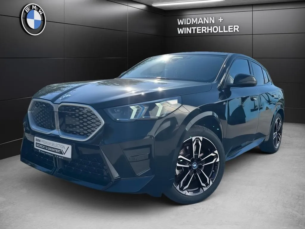 BMW iX2