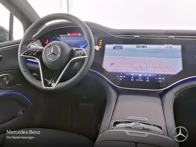 Mercedes-Benz EQS