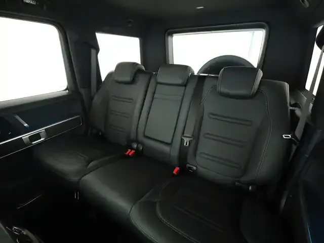 Mercedes-Benz G 400