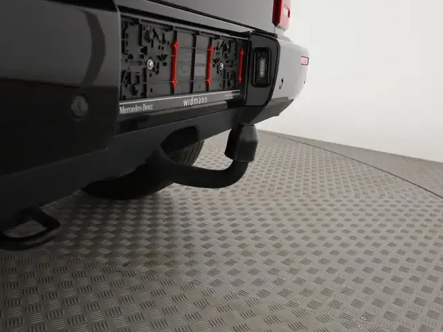Mercedes-Benz G 400