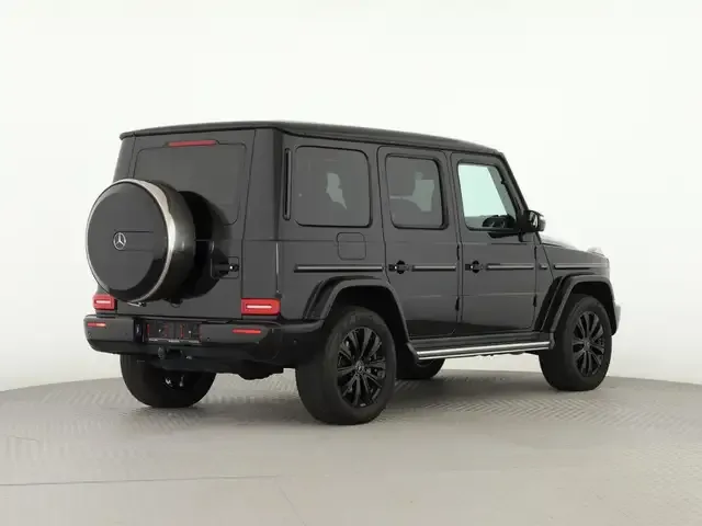 Mercedes-Benz G 400