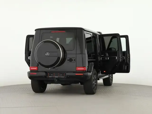 Mercedes-Benz G 400