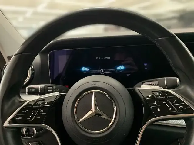 Mercedes-Benz E 400