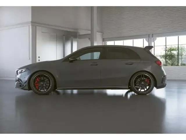 Mercedes-Benz A 45 AMG