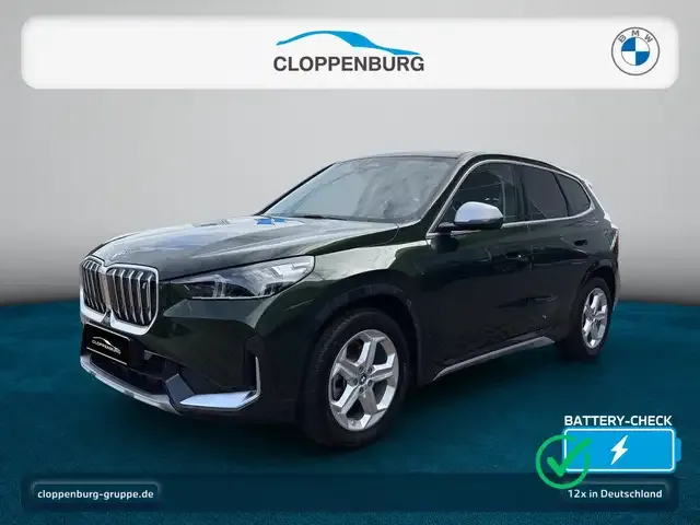 BMW iX1