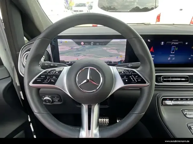 Mercedes-Benz V 250