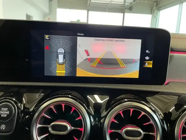 Mercedes-Benz CLA 220