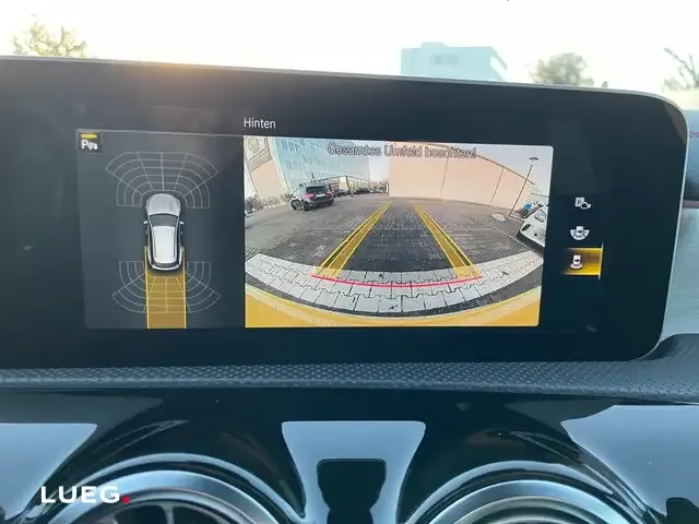 Mercedes-Benz CLA 220