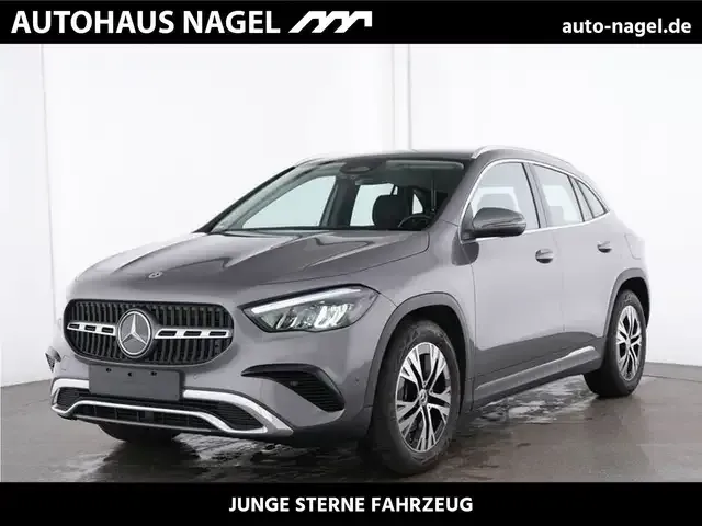 Mercedes-Benz GLA 180