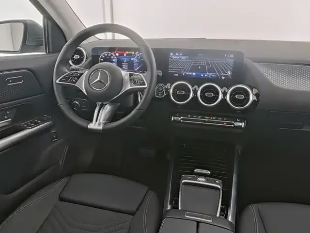 Mercedes-Benz GLA 180