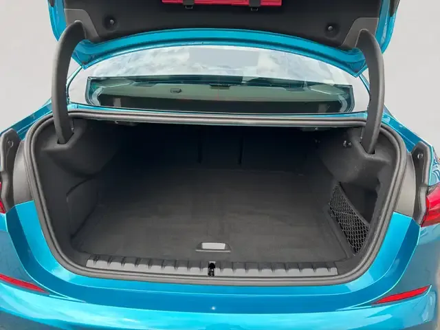 BMW 235