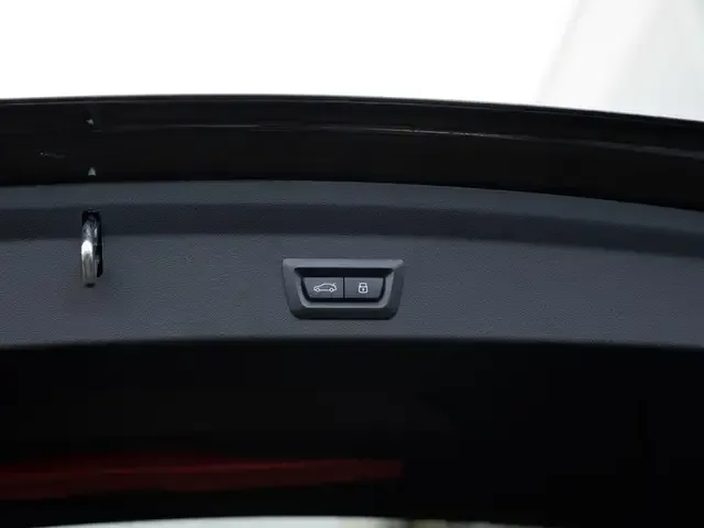 BMW 128