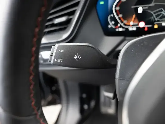 BMW 128