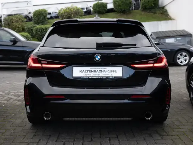BMW 128