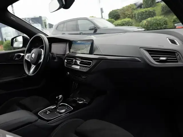 BMW 128