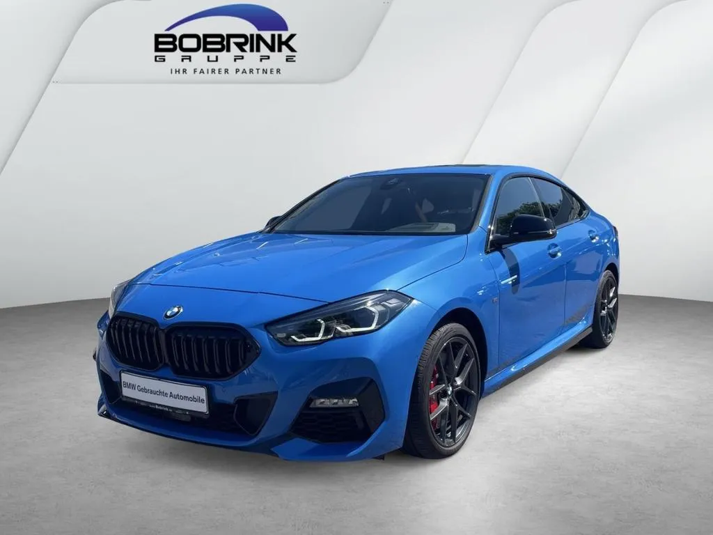 BMW 220