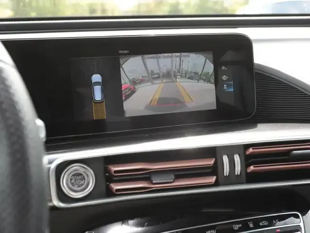 Mercedes-Benz EQC 400