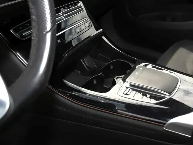 Mercedes-Benz EQC 400