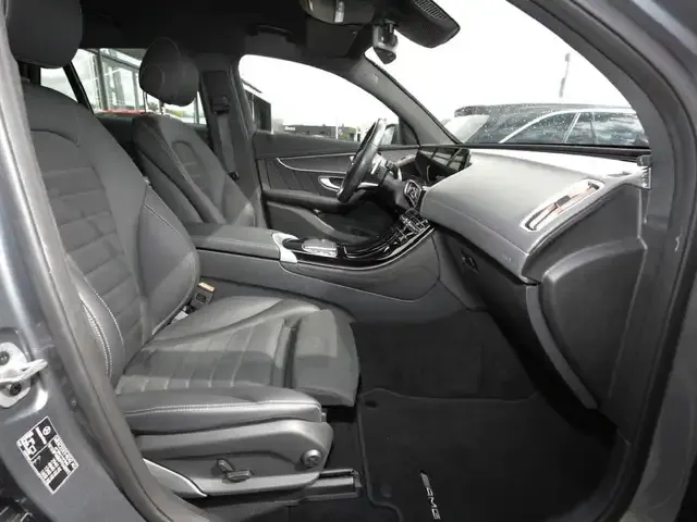 Mercedes-Benz EQC 400
