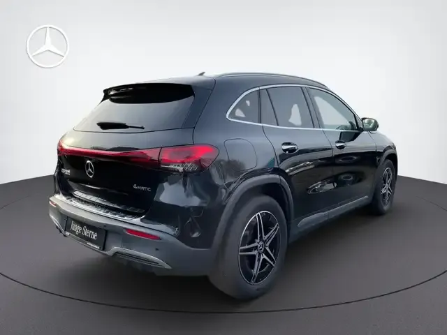 Mercedes-Benz EQA 300